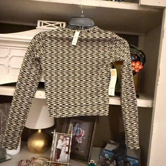 Seea XS Palomar crop top rash guard rashguard Aries nwt - Picture 7 of 7